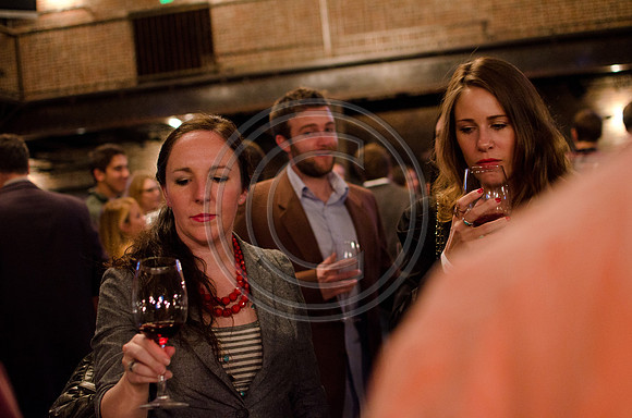 Bottlenotes_F181-2011