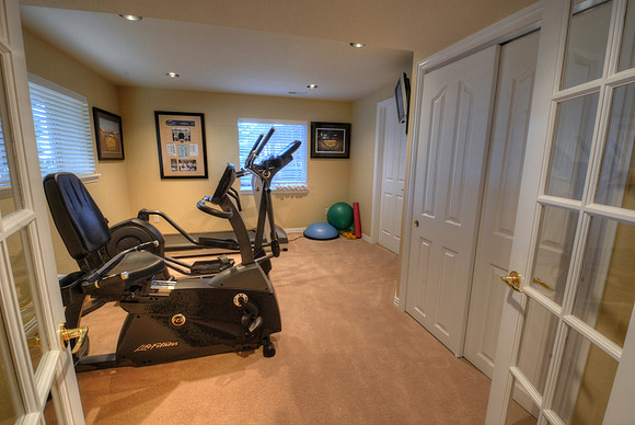INT_B_gym