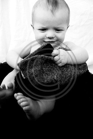 Price_Cooper_20100322_home shoot_104_BW