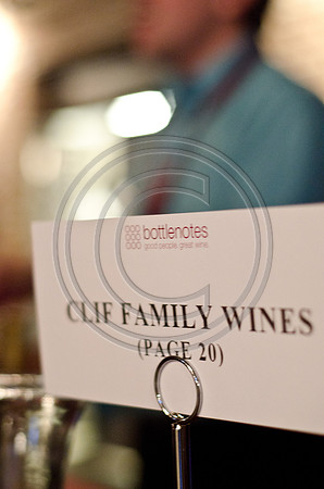 Bottlenotes_F020-2011