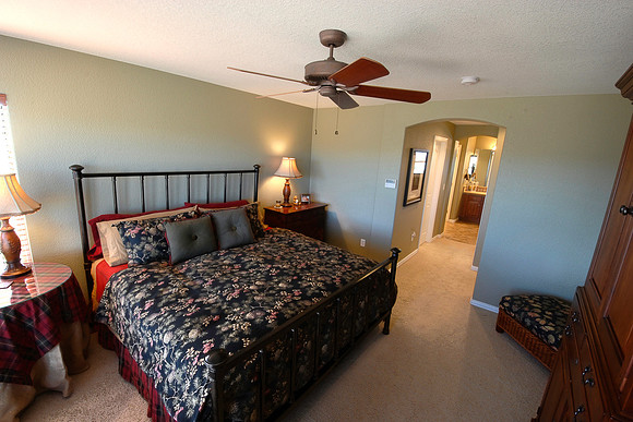 INT_U_Master Bed 2