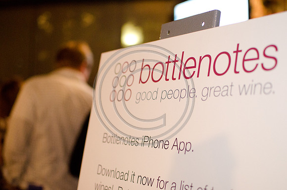 Bottlenotes_F141-2011