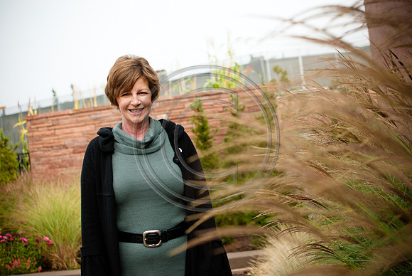Mercer_Shelly_F00058