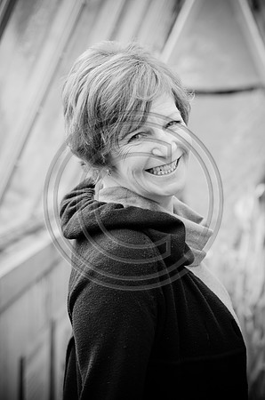 Mercer_Shelly_F00013