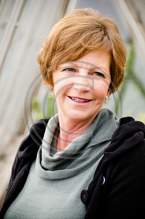 Mercer_Shelly_F00008