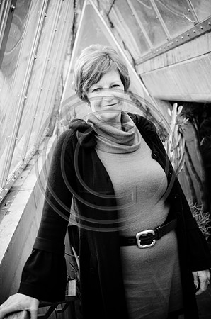 Mercer_Shelly_F00001