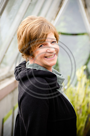 Mercer_Shelly_F00012