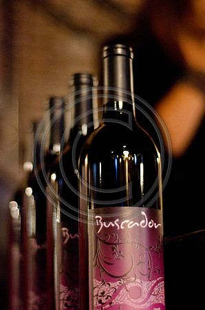 Bottlenotes_F033-2011