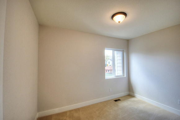 INT29-bed3