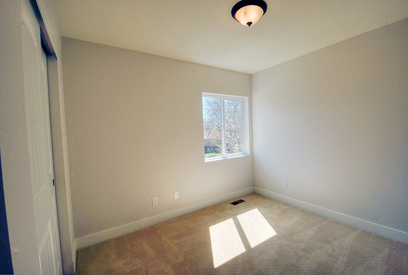 INT25-bed2