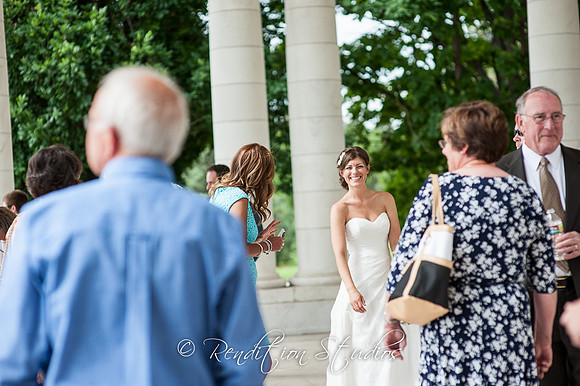 Lilly_F072-LR