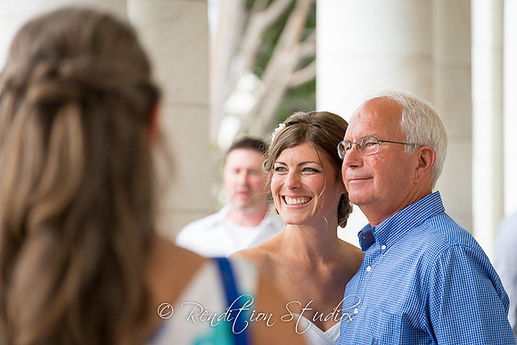 Lilly_F093-LR