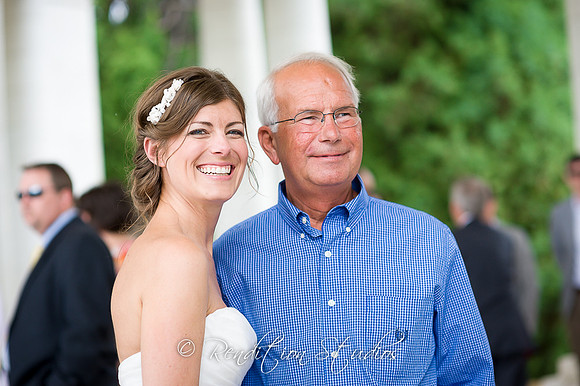 Lilly_F094-LR