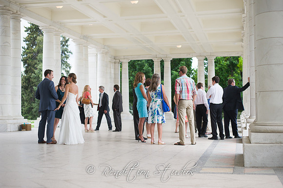 Lilly_F070-LR