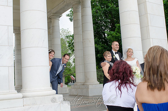 Lilly_F082-LR
