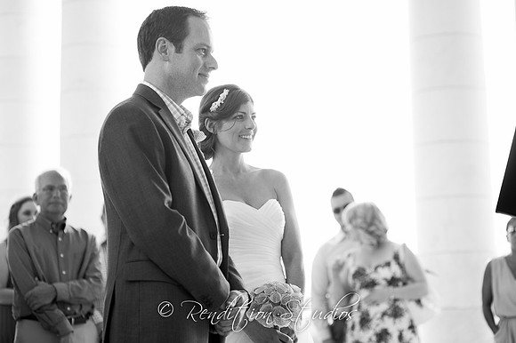 Lilly_F112-LR