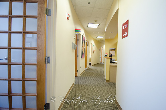 Office2_F087-LR