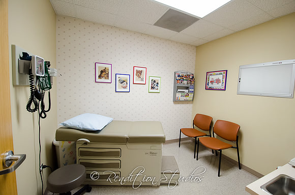 Office1_F024-LR