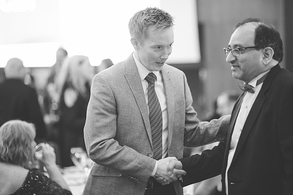Holiday2016_F200-LR