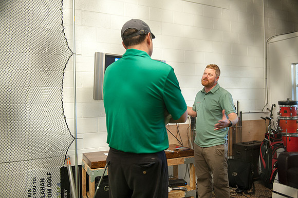 Golfshop_F058-LR