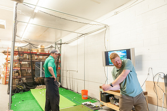 Golfshop_F055-LR