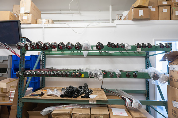 Golfshop_F105