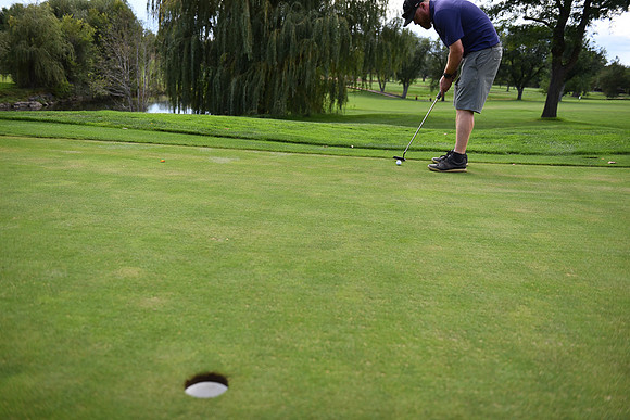 Pyramid_F324-LR