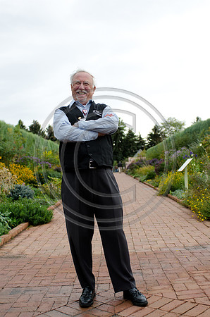 Adams_Dick_F00057