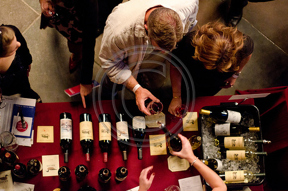 Bottlenotes_F104-2011
