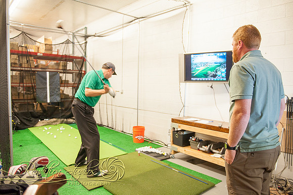 Golfshop_F015-LR