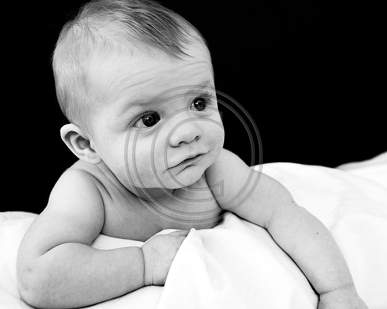 Price_Cooper_20100322_home shoot_038_8x10_BW