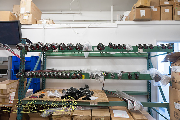 Golfshop_F105-LR