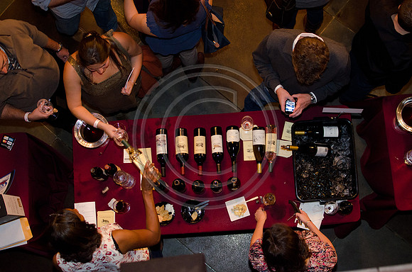 Bottlenotes_F166-2011
