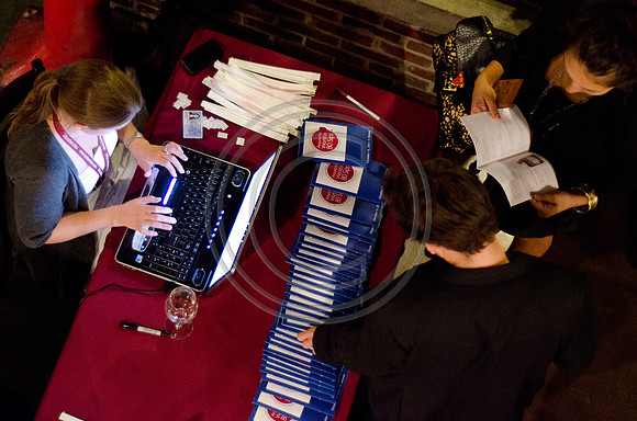 Bottlenotes_F013-2011