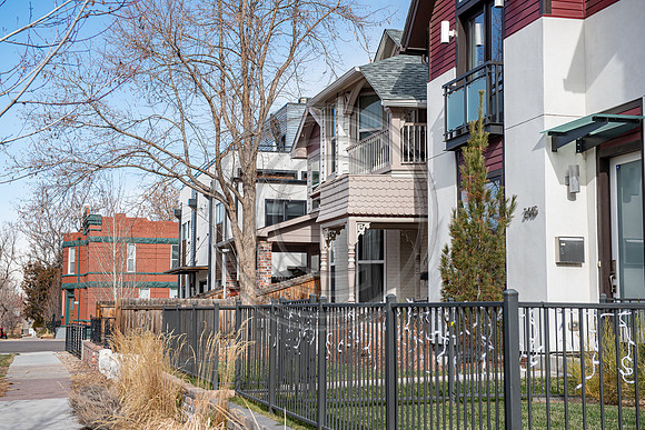 244clarson_2019F025