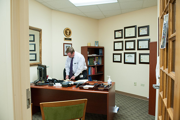 Office2_F064