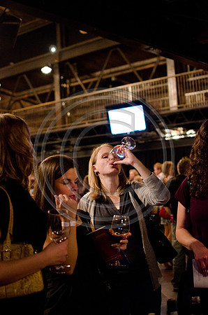Bottlenotes_F135-2011