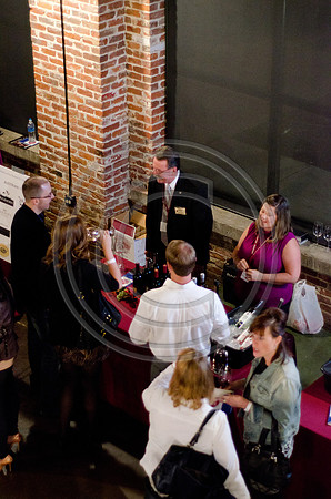 Bottlenotes_F114-2011