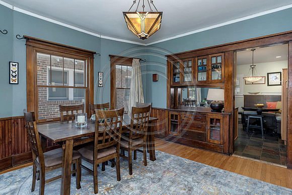 2511 Birch St Denver CO 80207-large-010-032-Dining Room-1498x1000-72dpi