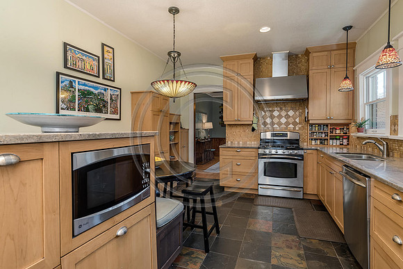2511 Birch St Denver CO 80207-large-017-013-Kitchen-1498x1000-72dpi